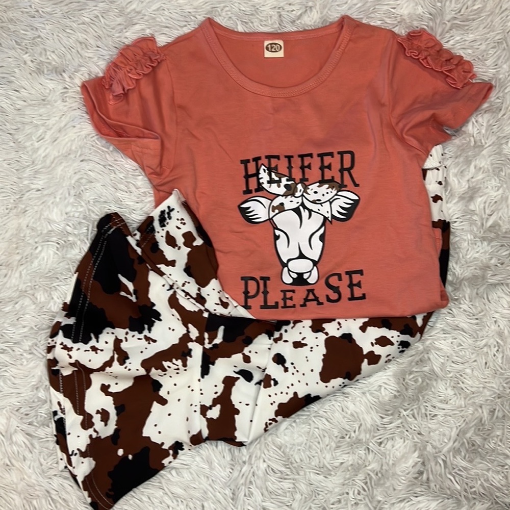 Bellbottom cow print outfit